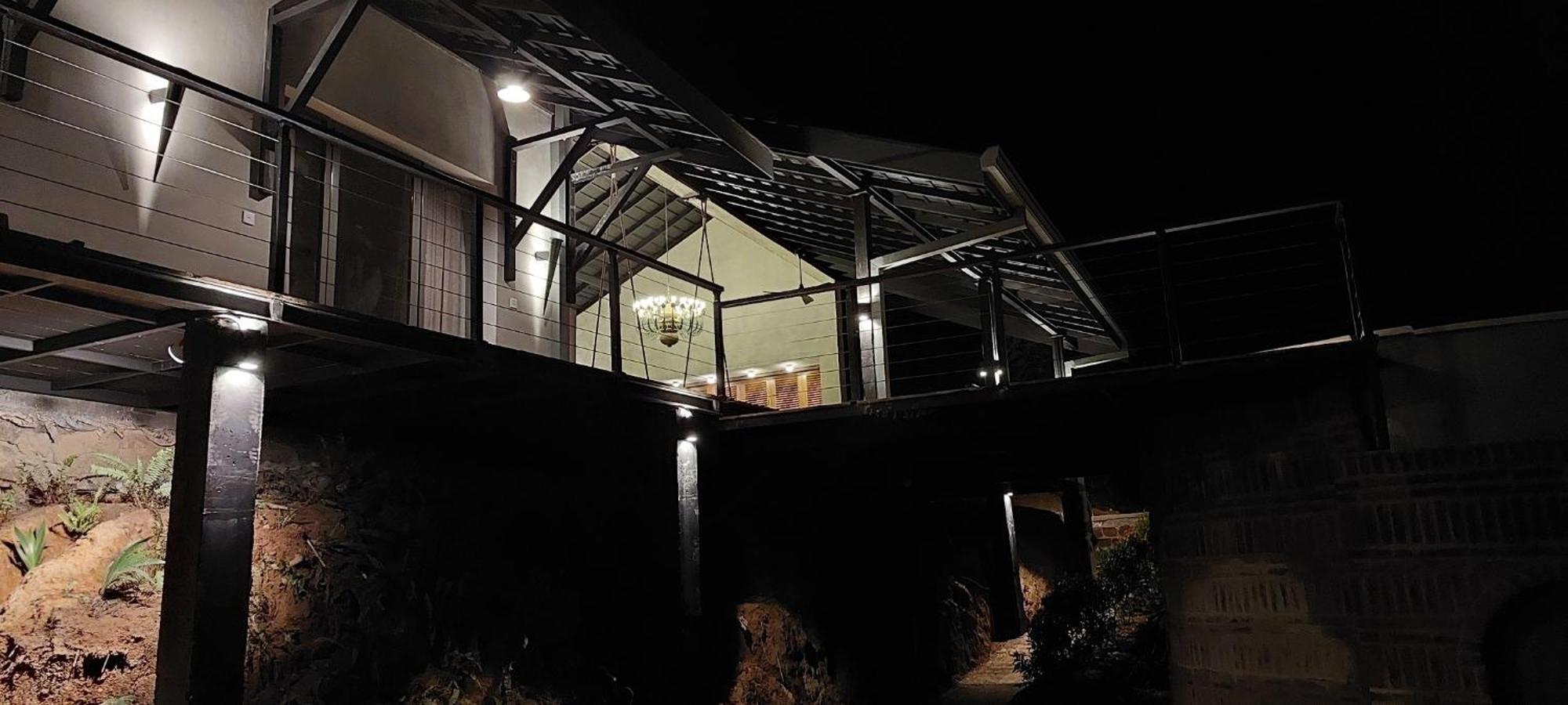 Ella Nine Peaks Hotel ภายนอก รูปภาพ